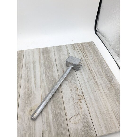 Aluminum Meat Tenderizer #3 Double Head Vintage 8"  Taiwan - Picture 1 of 8